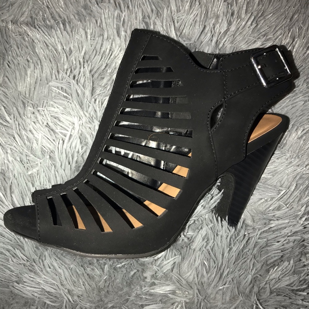 Black heels